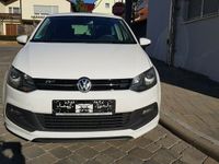 Gebraucht VW Polo R-line 90 PS (66 kW) 2014 Candyweiß Kleinwagen