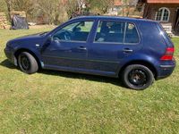 Gebraucht VW Golf IV 75 PS (55 kW) 2001 Blau Kleinwagen