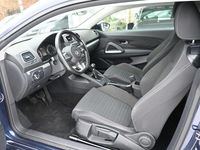Gebraucht VW Scirocco Sportline 122 PS (89 kW) 2011 Dunkelblaumet. Coupé