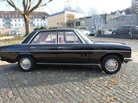 Gebraucht Mercedes 220 60 PS (44 kW) 1974 Schwarz Limousine