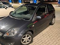 Gebraucht Ford Fiesta 70 PS (51 kW) 2008 Grau Kleinwagen