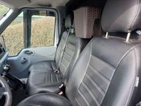 Usado Ford Transit 101 HP (74 kW) 2013 Branco Monovolume