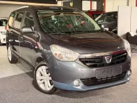 Gebraucht Dacia Lodgy Prestige 116 PS (85 kW) 2014 Grau Van / Kleinbus