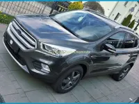 Gebraucht Ford Kuga Trend 120 PS (88 kW) 2018 Magneticgrau (metallic) SUV