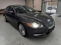 Gebraucht Jaguar XF Luxury 275 PS (202 kW) 2010 Pearl grey . Limousine