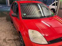 Gebraucht Ford Fiesta 69 PS (50 kW) 2005 Rot Kleinwagen