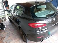 Gebraucht Alfa Romeo 147 Distinctive 150 PS (110 kW) 2005 Schwarz Kleinwagen