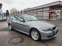 Gebraucht BMW 318 143 PS (105 kW) 2011 Spacegrau metallic Kombi