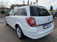Gebraucht Opel Astra 110 PS (80 kW) 2010 Weiß Kombi