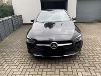 Gebraucht Mercedes CLA250e Shooting Brake 160 PS (117 kW) 2021 Schwarz Kombi