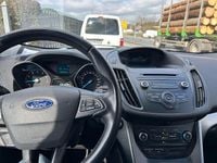 Gebraucht Ford Kuga Trend 120 PS (88 kW) 2019 Weiß SUV