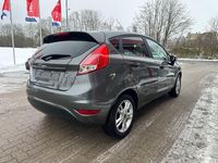 Gebraucht Ford Fiesta Celebration 80 PS (58 kW) 2017 Kleinwagen