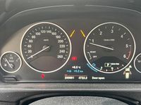 Gebraucht BMW 320 163 PS (119 kW) 2018 Grau Kombi