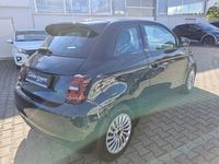 Gebraucht Fiat 500e Action 69 kW (95 PS) 2022 Schwarz Limousine