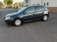 Gebraucht VW Golf VI 140 PS (102 kW) 2008 Blau Kleinwagen