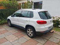 Second-hand VW Tiguan Team 140 CP (102 kW) 2011 Alb SUV