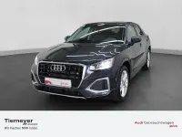 Neu Audi Q2 Advanced 150 PS (110 kW) 2025 Grau SUV