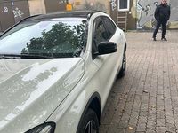 Gebraucht Mercedes GLA250 AMG line 211 PS (155 kW) 2015 Weiß SUV