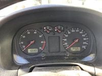 Gebraucht VW Golf IV 75 PS (55 kW) 2000 Silber Kleinwagen