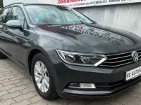 Gebraucht VW Passat Trendline 120 PS (88 kW) 2017 Grau Kombi