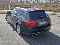 Gebraucht BMW 320 170 PS (125 kW) 2011 Schwarz Kombi