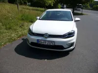 Gebraucht VW e-Golf 100 kW (136 PS) 2019 Weiß Kleinwagen