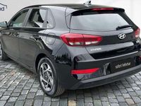 Neu Hyundai i30 101 PS (74 kW) 2025 Andere farbe Kleinwagen