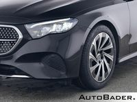 Gebraucht Mercedes E220 Advanced 197 PS (144 kW) 2023 197 lack obsidianschwarz (metallic) Limousine