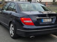 Gebraucht Mercedes C350 Elegance 306 PS (225 kW) 2011 Blau Limousine