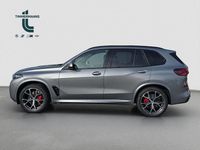 Neu BMW X5 M Sport 352 PS (258 kW) 2026 Grau SUV
