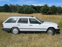 Gebraucht Mercedes E250 90 PS (66 kW) 1988 Weiß Kombi
