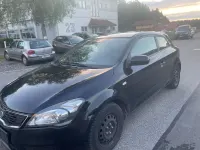 Używany Kia ProCeed 90 KM (66 kW) 2011 Czarny Hatchback