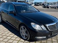 Gebraucht Mercedes E350 Night 265 PS (194 kW) 2010 Schwarz Limousine