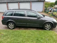 Usata Opel Astra Edition 90 CV (66 kW) 2008 Grigio Station wagon