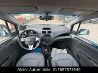Gebraucht Chevrolet Spark 82 PS (60 kW) 2011 Weiß Kleinwagen