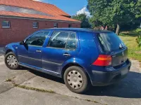 Gebraucht VW Golf IV 75 PS (55 kW) 2002 Blau Kleinwagen