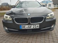 Gebraucht BMW 525 Sport Line 218 PS (160 kW) 2012 Grau Kombi
