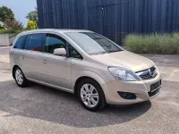 Gebraucht Opel Zafira Innovation 116 PS (85 kW) 2009 Beige Van / Kleinbus