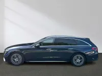 Gebraucht Mercedes E220 AMG 197 PS (144 kW) 2024 Lack nautikblau Kombi