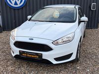 Gebraucht Ford Focus Ambiente 101 PS (74 kW) 2016 Weiß Kombi