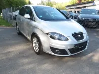 Używany Seat Altea Copa 105 KM (77 kW) 2013 Srebrny Sedan/Limuzyna