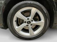 Gebraucht Audi A4 Advanced 163 PS (119 kW) 2023 Schwarz Kombi