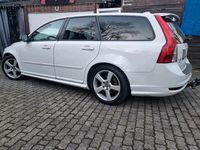 Gebraucht Volvo V50 109 PS (80 kW) 2012 Weiß Kombi