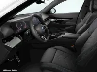 Gebraucht BMW 550e M Sport 489 PS (359 kW) 2025 Weiß Kombi