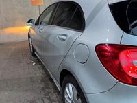 Gebraucht Mercedes A200 156 PS (114 kW) 2014 Silber Limousine