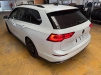 Gebraucht VW Golf VIII R-line 150 PS (110 kW) 2021 Weiß Kombi