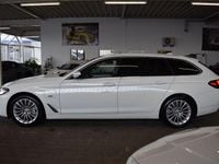 Gebraucht BMW 530e 184 PS (135 kW) 2023 Alpinweiss iii Kombi