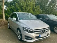 Gebraucht Mercedes B200 136 PS (100 kW) 2015 Silber Kleinwagen