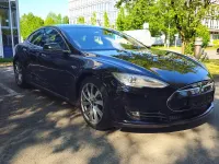 Brugt Tesla Model S 269 kW (367 HK) 2015 Sort Hatchback