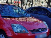 Gebraucht Ford Fiesta 68 PS (50 kW) 2006 Rot Kleinwagen